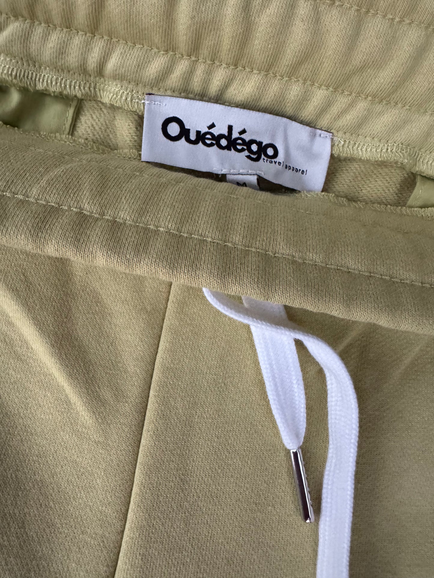 airport sweatpants vert (convertible)